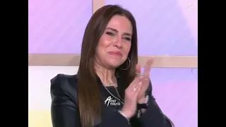 عن نظره أمهم ليهم بنات عامر منيب يغنون أغنيه عامل ايه في حياتك ربنا ما يحرم حد من باباه 