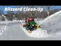 John Deere Snowblower - 1025r