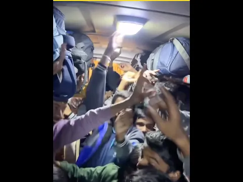 Girls vs Boys School trip?😱 #viral #shorts