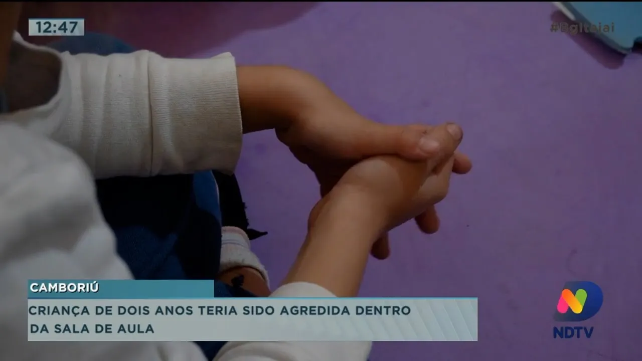 Criança de dois anos teria sido agredida dentro da sala de aula em Camboriú