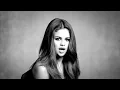 Selena Gomez - Kill Em With Kindness