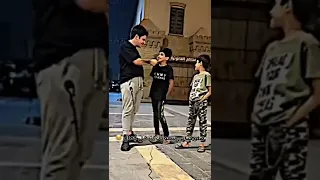 طفل عنده موهبه يقط بالولد يقلد صوت بطوط مو اطفال ضيم  طفل عنده موهبه يقط بالولد يقلد صوت بطوط مو اطفال ضيم