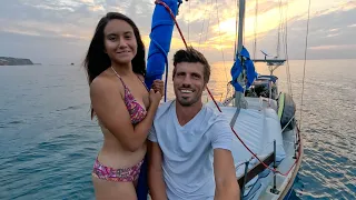 HER FIRST OVERNIGHT SAIL !