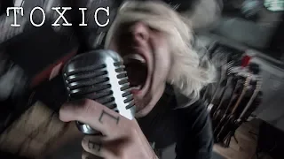 Download Toxic (metal cover by Leo Moracchioli) MP3