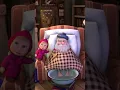 Download Lagu Bernapas! Tak bernapas! 🎅👩‍⚕️ #MashadanBeruang #Shorts #SatuDuaTigaNyalakanLampuNatal #kartun