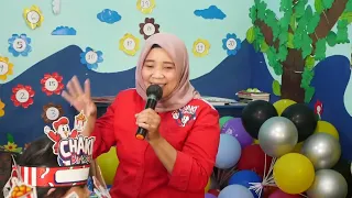 barakallah fii umrik anakku