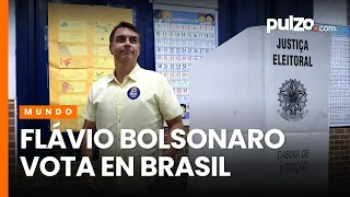 “Brasil vencerá”: Flávio Bolsonaro vota en Río de Janeiro y pide un cambio de rumbo para Brasil