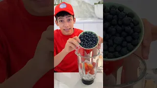 Jason Makes a Healthy Fruit Shake