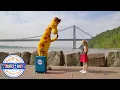 Geoffrey s World Tour Welcome to New York City Toys R Us