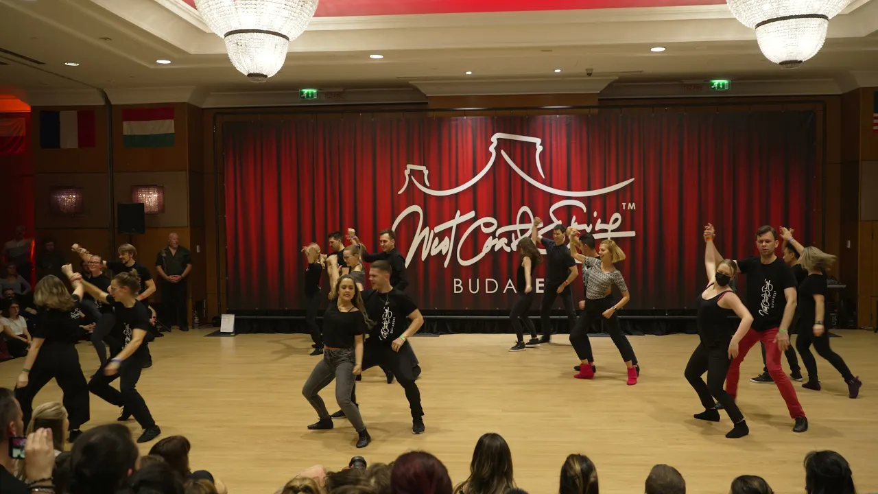 Flashchoreo Level 2/3 by Thibault & Nicole Ramirez "Enemy" - Shows - Budafest 2022