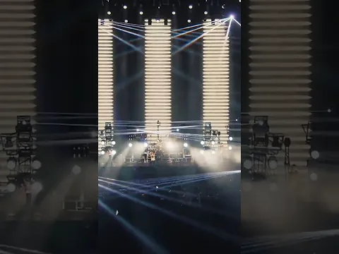 ONE OK ROCK - We are [Official Clip from "DETOX JAPAN TOUR AT NISSAN STADIUM"]