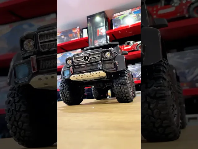 Traxxas 88296-4 TRX 6 Mercedes-Benz G 63 AMG 6x6 RTR RC Car Crawler Scale TRX6 Ready New Clipless