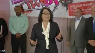 NY1 Young Adults from NYCHA Developments Learn Tech Job Skills