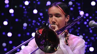 Kalia Vandever - Holding (Live on KEXP)