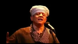 الشيخ المبدع ياسين التهامي قصيدة قلوب العارفين لها عيون 