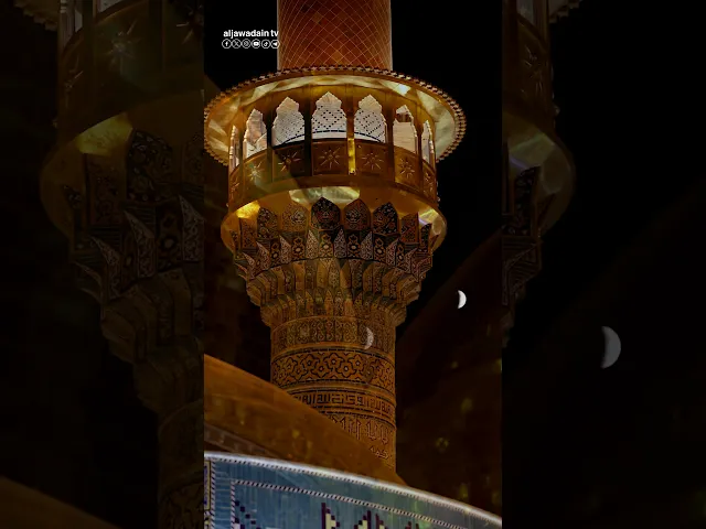 ⁣سماء العتبة الكاظمية المقدسة تشهد خسوف القمر، لحظة روحانية تتجلى فيها عظمة الخالق