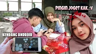 Download PERTAMA!!! PRANK PAKAI KENDANG ANDROID KE CEWEK SUPER CUEK - ENDING.NYA AUTO GOYANG!!! MP3