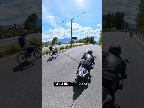 Downhill vs Superbike #moteros #ciclistas