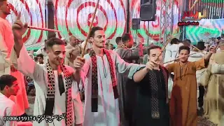 رقص عمد المواطين اجمل موال واغاني مع زعيم الفن الصعيدي الريس شحات البنجاوي افراح الرياينة مركز طما 