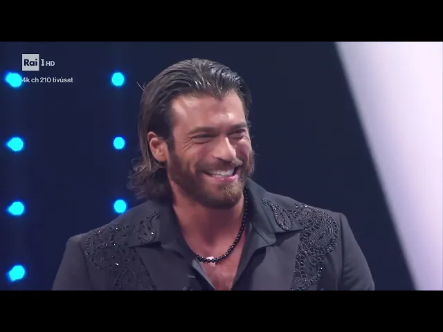 Sanremo 2026 - Can Yaman sul palco dell'Ariston