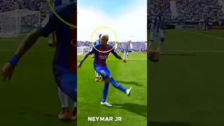 لا تنظر إلى التمريرة في كرة القدم Shortsfeed 