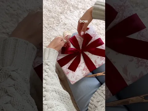 How to do a Tiffany bow xx #ribbon #gift #giftideas