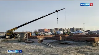 Представители мэрии Омска сегодня оценили ход строительства нового детского сада в микрорайоне «Московка»
