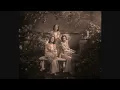 The Boswell Sisters - When it`s sleepy time down south (1932).wmv