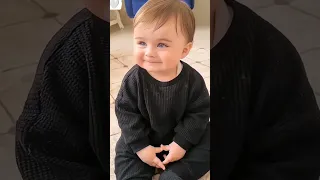 ازاي بس يا شبر ونص نستني همومي في ثانيه 