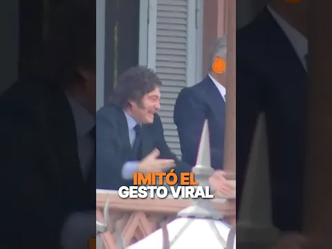 MILEI HIZO “SIX SEVEN” DESDE EL BALCÓN DE LA ROSADA 👋