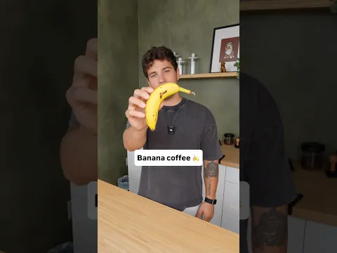 Making coffee with a banana 🍌