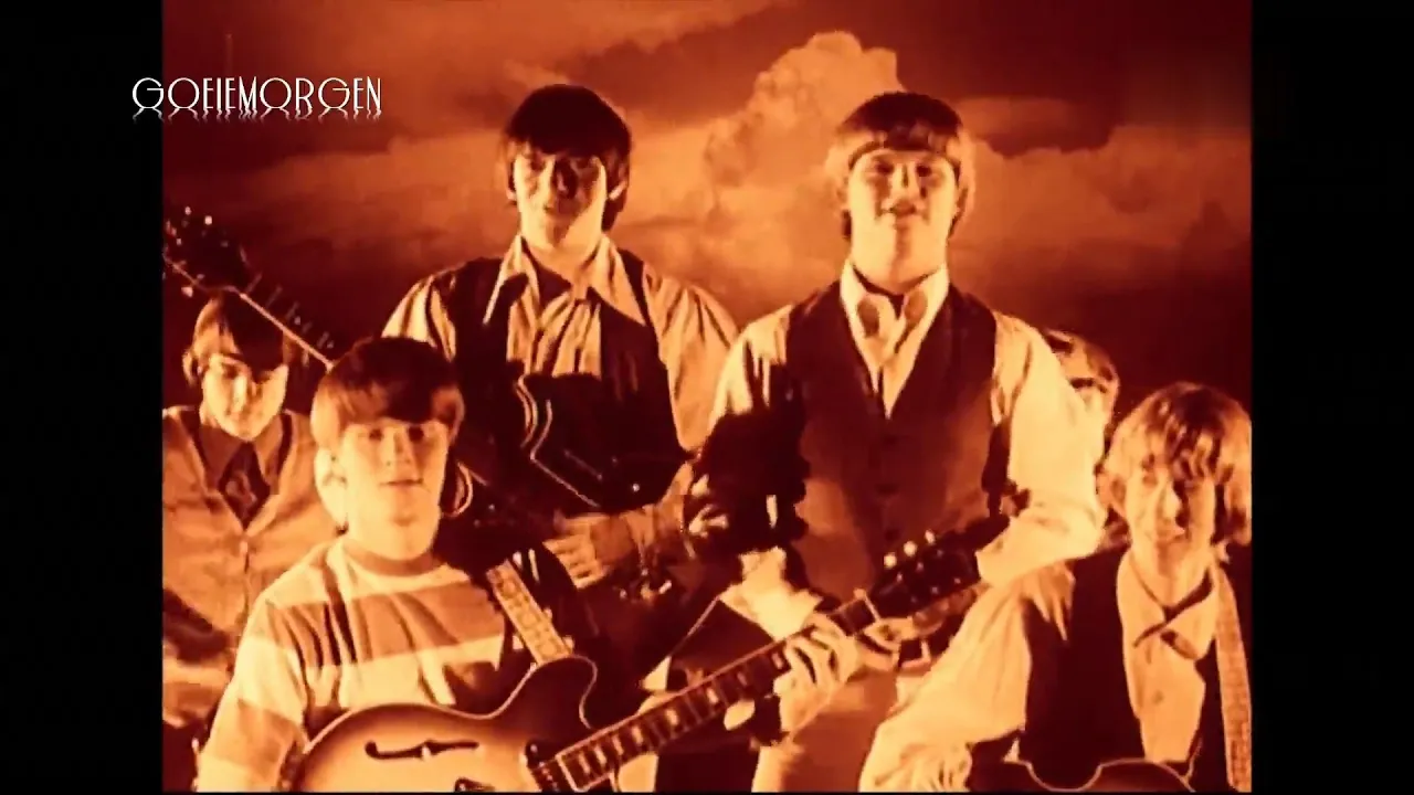 The Royal Guardsmen - Snoopy vs The Red Baron (promo video) The Royal Guardsmen - Snoopy vs The Red Baron (promo video)