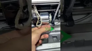 تعلم كيف توزن المقص عند القطع الخيط وخرجه من الابره دندنها