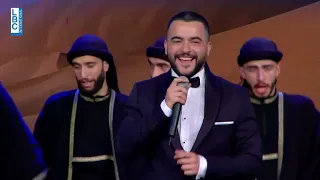 بهاء خليل يؤدي أجمل أغاني الفنان القدير آلان مرعب  خشخش حديد المهرة  على مسرح           دندنها