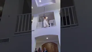 نشاركم احد اللحظات لنزول العروس دخول العروسه اكسبلور  نشاركم احد اللحظات لنزول العروس دخول العروسه اكسبلور