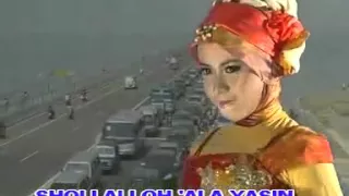 qosidah hj ummi fattah sholallah ala yasin syiiran wali