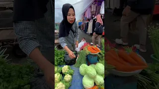 Belanja pertama setelah lebaran