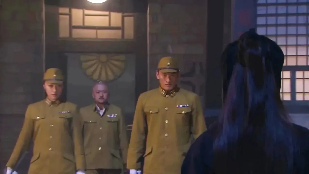 功夫少女為家人復仇,夜襲日軍營地刺殺軍官!