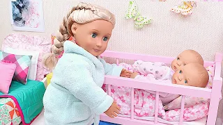 Mommy And Twin Baby Dolls Family Routine In Dollhouse PLAY DOLLS 
