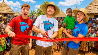 ПОСТРОИХМЕ СЕЛО С MRBEAST В ГАНА!