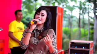 Download AIR MATA DARAH - DEVI TRIANA - TRIAZ MUSIC LIVE BANYUMANIS CUMANT MP3