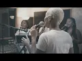 DIS - MOI AMOUR JB MPIANA (CHORALE PUISSANTE ) CHANTER PAR BELLAMI
