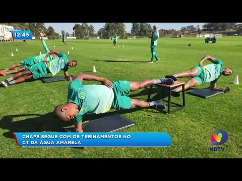 Chape segue com os treinamentos no CT da Água Amarela