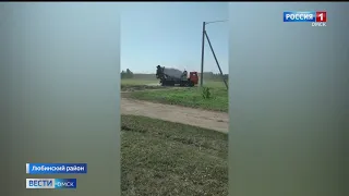 Жители Любинского района пожаловались на груженые фуры