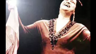 أم كلثوم  اهواك فى قربك وف بعدك دندنها