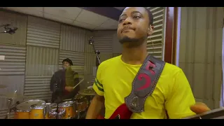 drummerboystanley in rehearsal session with naira marley 