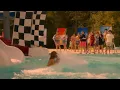 Peyton List hermosa en bikini