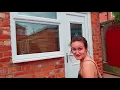 Window box brackets demo