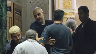 مطرب الراب عنبه اول الحضور بعزا والدة مطرب الراب ابيوسف دندنها