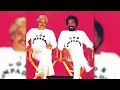Johnny Pacheco & Pete "El Conde" Rodríguez - Una Guinaita (Visualizador Oficial)